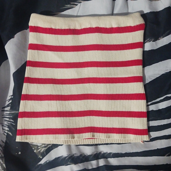 Women Red & Beige Striped Tube Crop Top - Picture 3 of 6